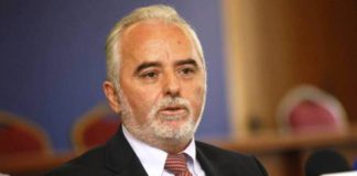 Τα λάθη που οδήγησαν στα νέα «ψαλίδια» στις συντάξεις