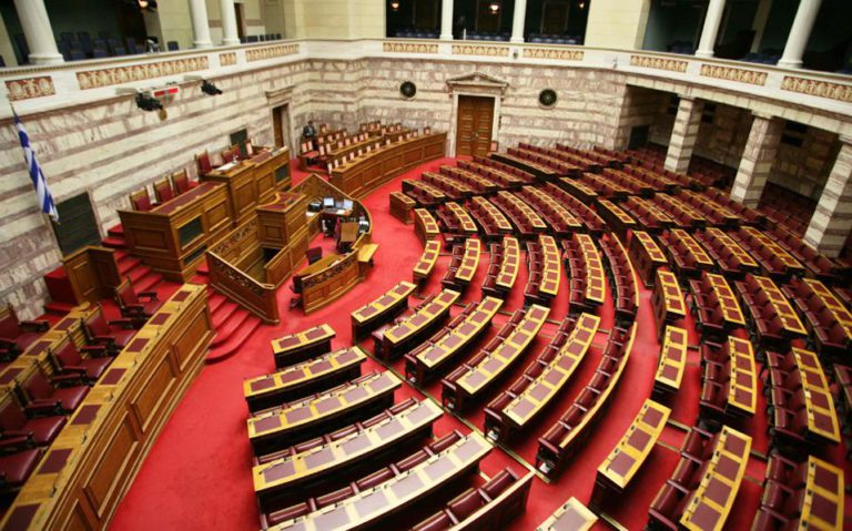 Η πλήρης σύνθεση της νέας κυβέρνησης.