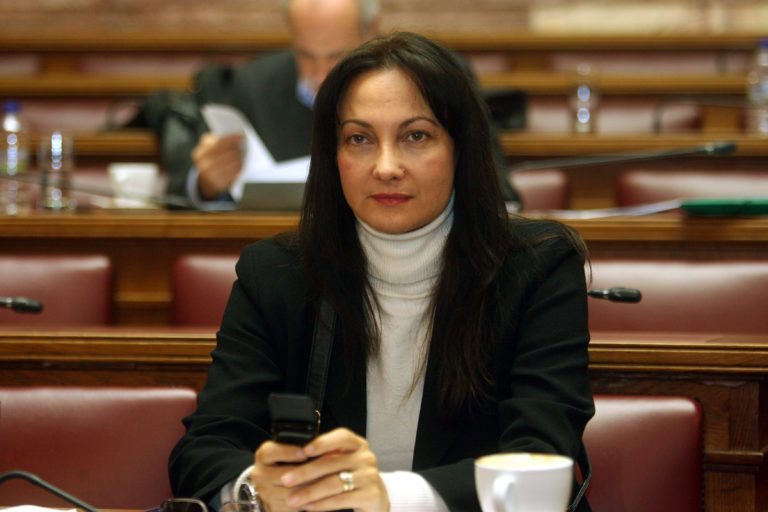 Απαντήσεις της Υπουργού Τουρισμού Έλενας Κουντουρά για τα ζητήματα της δημόσιας τουριστικής εκπαίδευσης