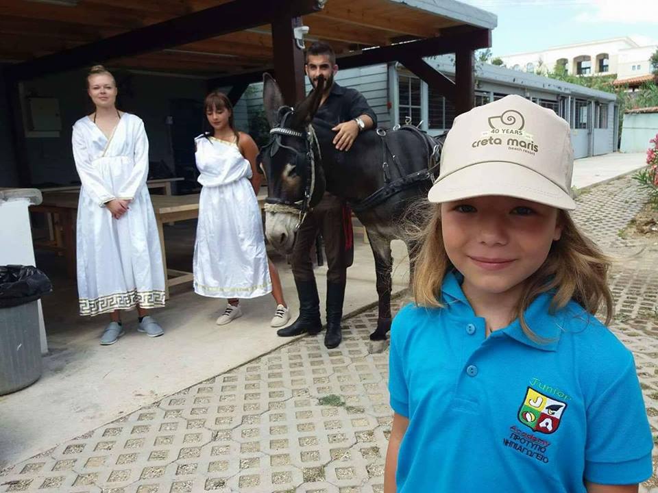 19398828_528199324213366_2073403400_n