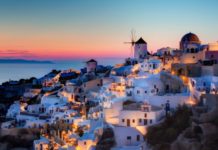 Επιχείρηση «Κρουαζιέρα θα σε πάω 2026» στη Σαντορίνη -Φοροδιαφυγή για 1 στα 2 τουριστικά σκάφη εντόπισε η ΑΑΔΕ