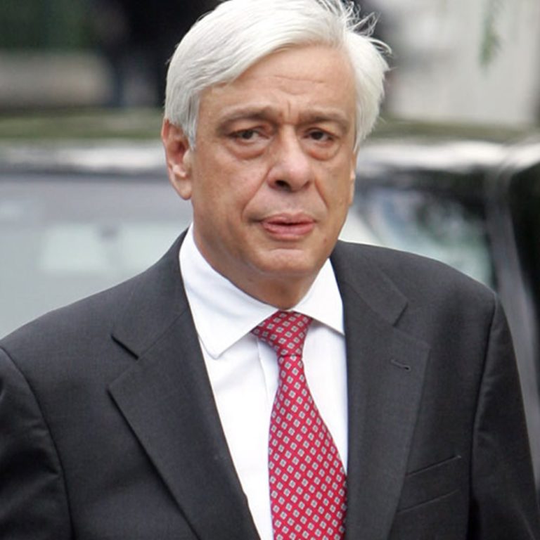 Συγχαρητήρια Παυλόπουλου στην Αννα Κορακάκη