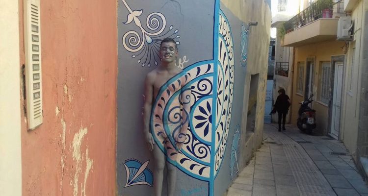 Η συνοικία της Αγίας Τριάδας Ηρακλείου γέμισε έργα τέχνης