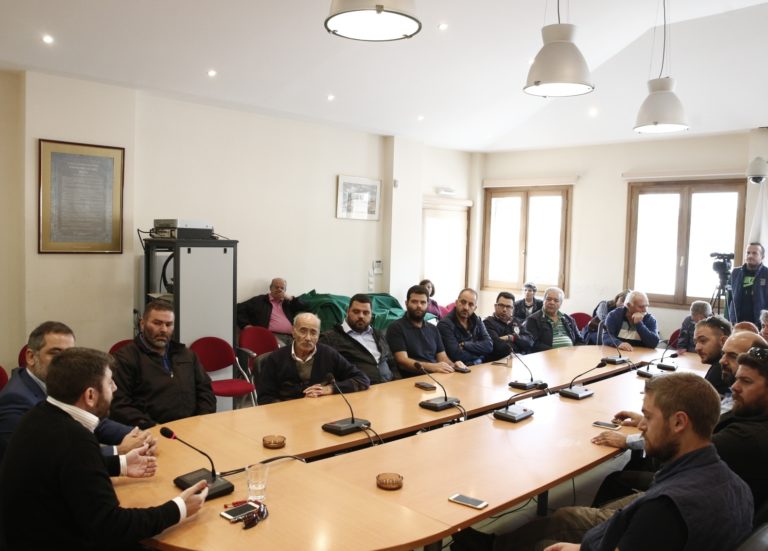 Επίσκεψη Ευρωβουλευτή Ν. Ανδρουλάκη στο Τζερμιάδων-Συνάντηση με τον Δήμαρχο Γ. Στεφανάκη