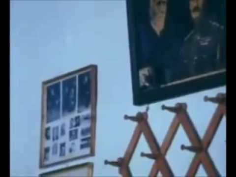Ντοκουμέντο. Ο Μάνος Κατράκης τραγουδά Ερωτόκριτο. Στο λαούτο τον συνοδεύει ο Γιώργης Κουτσουρέλης