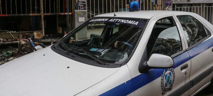 Συνέβη στον Πύργο: 20χρονη μαχαίρωσε 21χρονο γιατί δεν της άρεσε κάτι που έγραψε στο Facebook