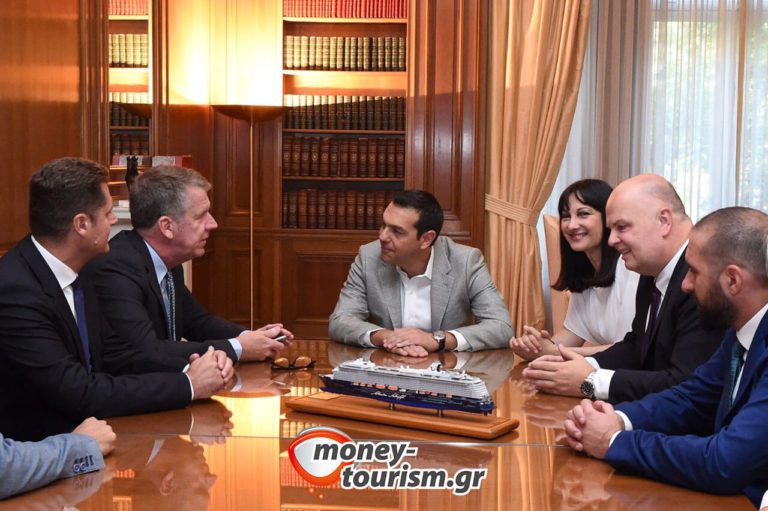 «Ημέρα TUI» : Συνάντηση Joussen με Αλ. Τσίπρα, 10 νέα ξενοδοχεία, υποσχέσεις για επενδύσεις