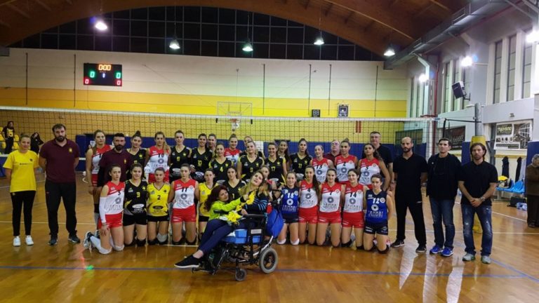 Η Μυρτώ, που εδώ και χρόνια δίνει τη δική της «μάχη», βρίσκεται συχνά κοντά στην ΑΕΚ