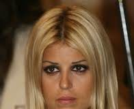 Λύση που θα σέβεται την ιστορία μας