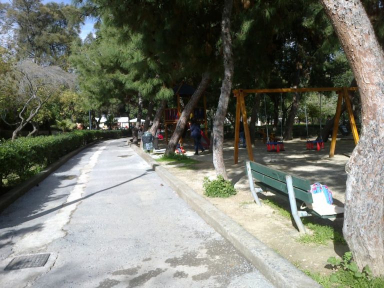 Δεν προβλέπεται η κοπή δέντρου στο Πάρκο Γεωργιάδη από τον Δήμο Ηρακλείου