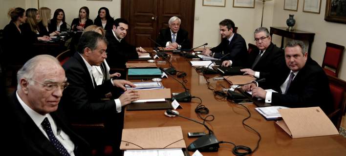 Σκοπιανό: Δεν θα γίνει δημοψήφισμα -Αντιδράσεις από Μητσοτάκη, Καμμένο, Εκκλησία