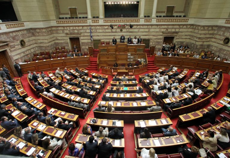 ΝΔ: «Στημένες» οι προκηρύξεις για τους γενικούς γραμματείς στα υπουργεία