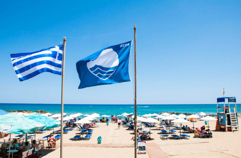 Δεύτερη στον κόσμο με 519 «γαλάζιες σημαίες» η Ελλάδα για το 2018