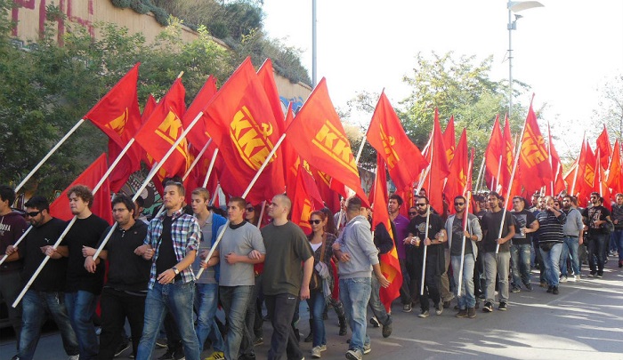 ΚΚΕ: Να αποφασίζει η τοπική αυτοδιοίκηση για τους πλειστηριασμούς πρώτης κατοικίας