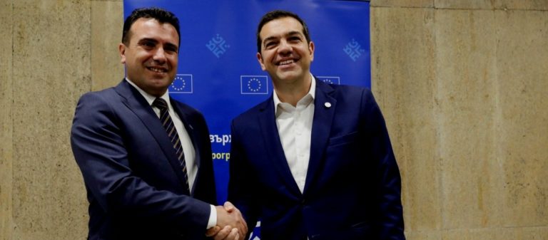 Μάχη για τους 158 καλλιτέχνες που στηρίζουν τη Συμφωνία των Πρεσπών -Το σχόλιο της ΝΔ