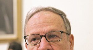 Είναι μονόδρομος οι περικοπές στις συντάξεις;