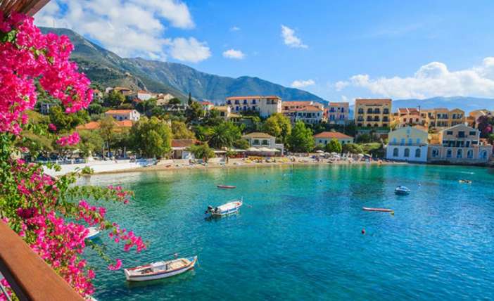 Αυτά είναι τα κρυμμένα μυστικά σε 20 ελληνικά νησιά