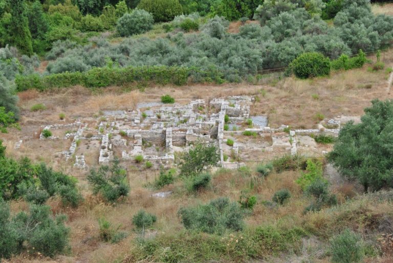 Επίσκεψη στην αρχαία Ελεύθερνα από το Δ.Σ. της Βικελείου Μορφωτικής Εταιρείας