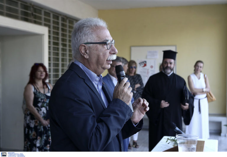 Γαβρόγλου: Του χρόνου τα σχολεία θα ξεκινούν 9