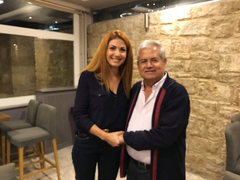 Η Μαρίνα Φασουλάκη  υποψήφια Δημοτική Σύμβουλος με τον Κώστα Μαμουλάκη