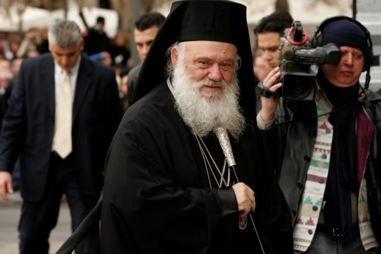 Αινιγματικό μήνυμα Ιερώνυμου: Αγαπάμε Βαρθολομαίο και Τσίπρα, αλλά… πιο πολύ την Εκκλησία μας