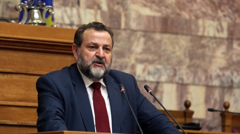 Β. Κεγκέρογλου: «Δεν διενεργούνται εξετάσεις απόκτησης και αναβάθμισης του διπλώματος οδήγησης λόγω του ανεφάρμοστου νόμου Σπίρτζη»