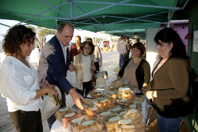 Στις  «Μέρες Γαστρονομίας» ο Δήμαρχος Ηρακλείου Βασίλης Λαμπρινός και ο Υπουργός Περιβάλλοντος και Ενέργειας– Συνεχίζονται σήμερα οι εκδηλώσεις