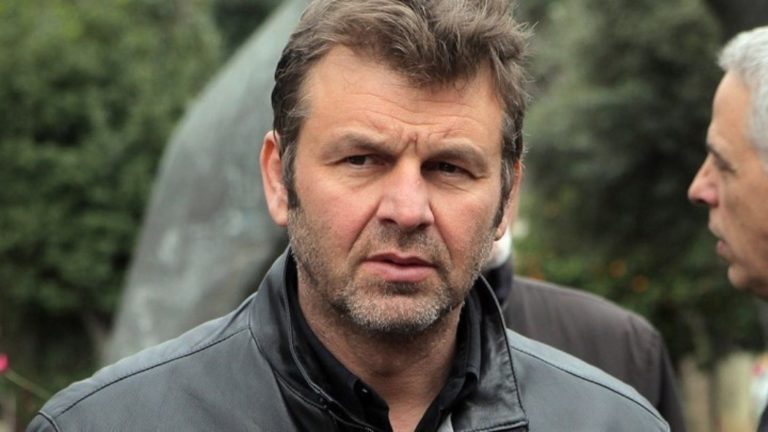 Ο Απόστολος Γκλέτσος κατεβαίνει υποψήφιος με τους ΑΝΕΛ στην Περιφέρεια Στερεάς Ελλάδας και δηλώνει ότι παραμένει αριστερός