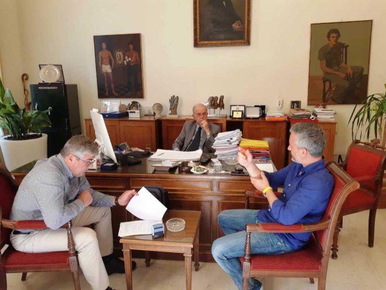 Υπεγράφη στην Λότζια η σύμβαση για το αρδευτικό δίκτυο σε Βασιλειές, Άγιο Σύλλα, Άγιο Βλάσση