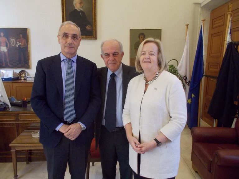 Συνάντηση Δημάρχου Ηρακλείου Βασίλη Λαμπρινού με Πρέσβεις Ιρλανδίας και Λιθουανίας