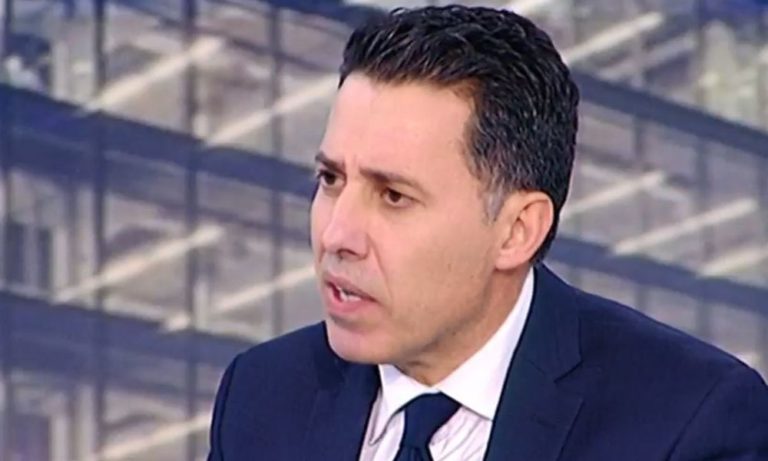 Μανιαδάκης: Εδώ και έναν χρόνο με παρακολουθούν ένα μάτσο πράκτορες της ΕΥΠ