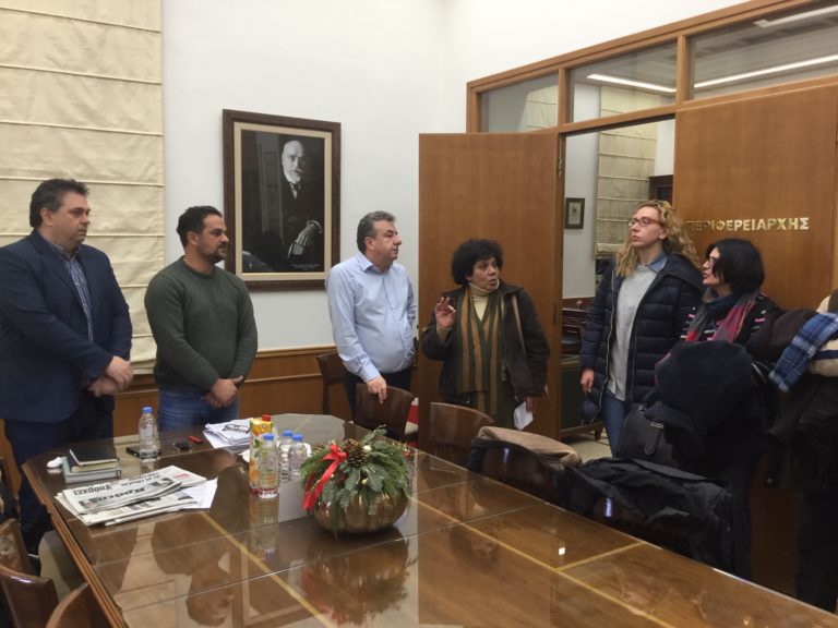 Στήριξη του αγώνα των διαδηλωτών εκπαιδευτικών από τον Περιφερειάρχη
