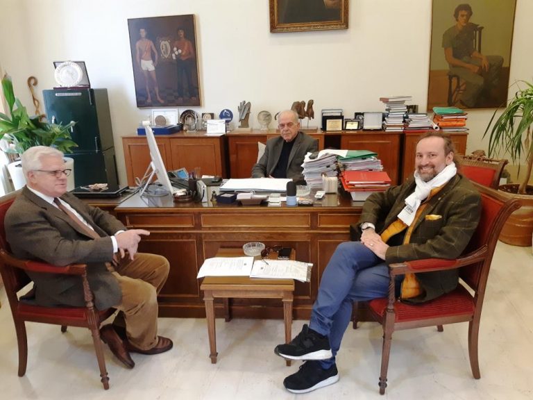 O Δήμαρχος Ηρακλείου Βασίλης Λαμπρινός ενημέρωσε τον Πρύτανη του Πανεπιστημίου για το πρόγραμμα συνεργασίας με το Πανεπιστήμιο τηςΝότιας Φλόριντα