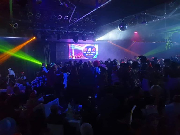 Το maske party του DRS fm!