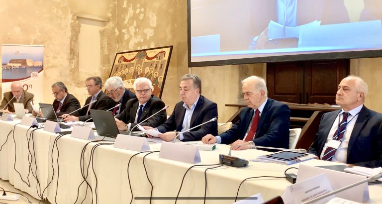 Η Περιφέρεια Κρήτης στηρίζει την Πανεπιστημιακή Εκπαίδευση στο νησί
