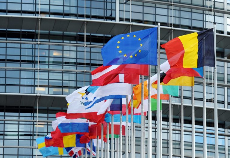 Επιλέγω Ευρώπη: Μανιφέστο Ευρωπαίων Φεντεραλιστών για τις Ευρωπαϊκές εκλογές