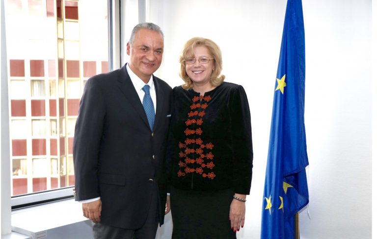 Μετά από πρόσκληση του Μανώλη Κεφαλογιάννη η Επίτροπος Περιφερειακής Ανάπτυξη θα επισκεφτεί την Κρήτη