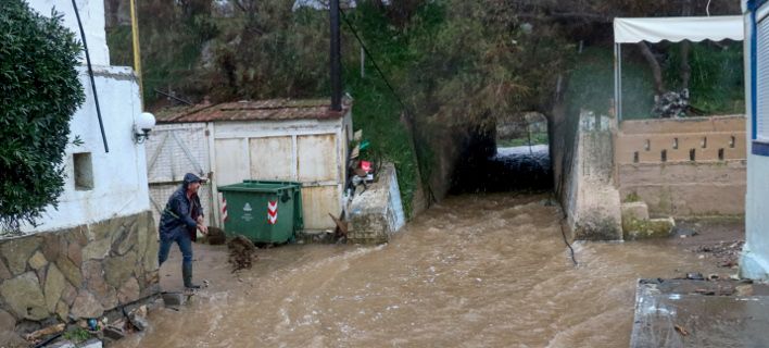 Κακοκαιρία «Ωκεανίς»: Ανακοινώνονται τα μέτρα στήριξης των πληγέντων στα Χανιά