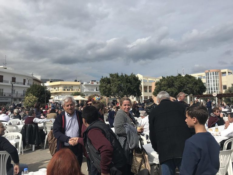 Μουσική, χορός, νηστίσιμα εδέσματα και παραδοσιακές δράσεις στην πλ. Μ. Κατσαμάνη – Κώστας Μαμουλάκης: Τιμούμε την παράδοση, διασκεδάζουμε όλοι μαζί