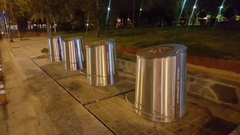 Υπογραφή σύμβασης για τους βυθιζόμενους κάδους απορριμμάτων για την περιοχή του Γαζίου