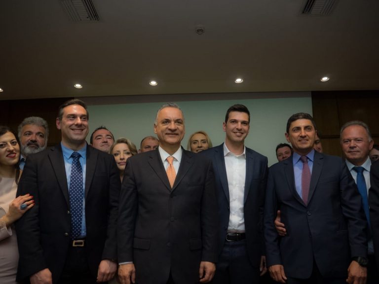  Κοσμοσυρροή στην Παρουσίαση Συνδυασμού «Η Κρήτη Μπροστά»