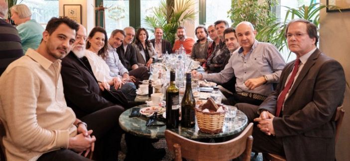 Συνάντηση Μητσοτάκη με Σαββόπουλο, Πορτοκάλογλου και άλλους σημαντικούς καλλιτέχνες