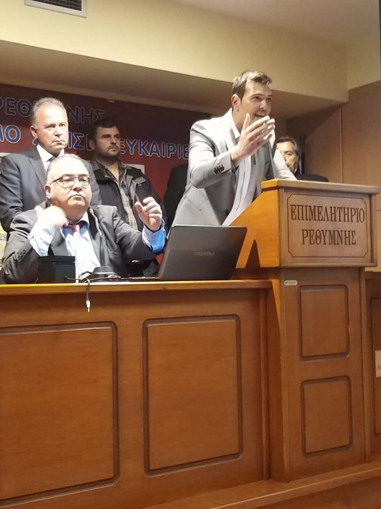 Αλέξανδρος Μαρκογιαννάκης: Παρουσίασε τους υποψηφίουςτου συνδυασμού «Η Κρήτη Μπροστά» στο Ρέθυμνο