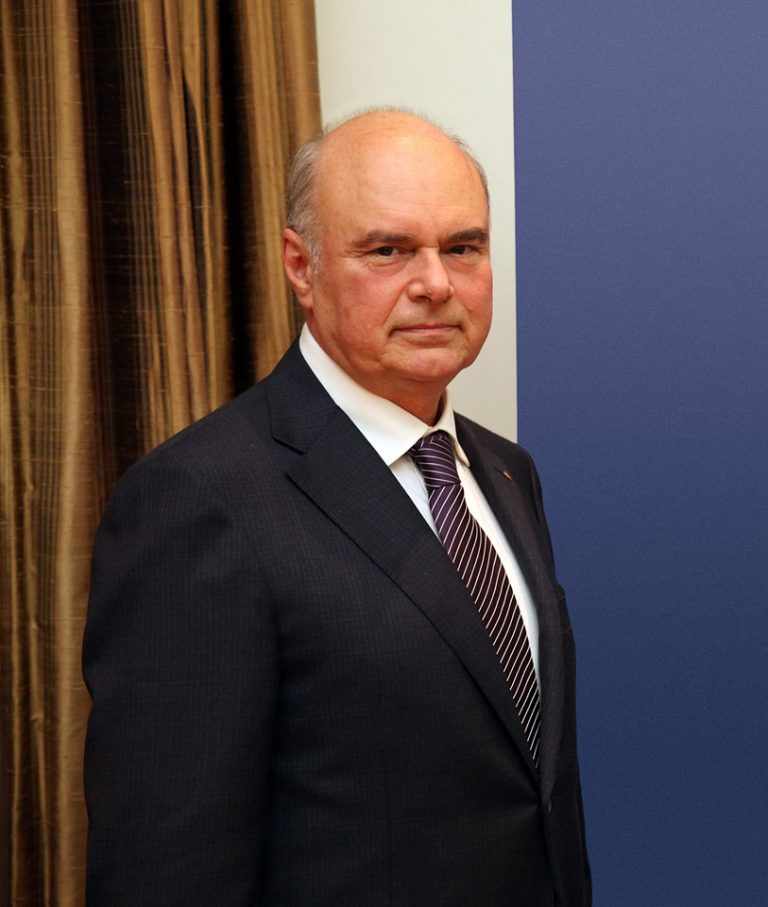 Περιοδεία στις Μοίρες από τον πρόεδρο του Επιμελητηρίου Ηρακλείου και επικεφαλής της παράταξης “Μπροστά για το Επιμελητήριο” Μανώλη Αλιφιεράκη.