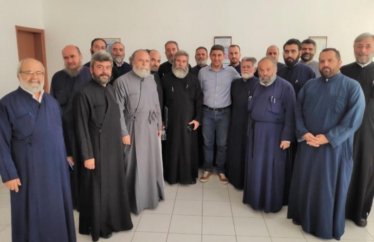 Συνάντηση Αυγενάκη με την Ένωση Συνδέσμων Κληρικών Κρήτης