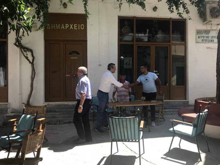 Σε Κρουσώνα και Ασκούς ο Χάρης Μαμουλάκης