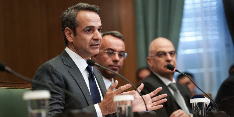 Τρία νομοσχέδια για να πάρει μπρος η οικονομία -Φόροι, ανάπτυξη, οργάνωση κράτους