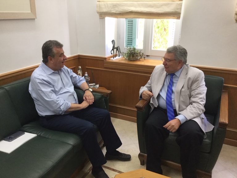 Συνάντηση Περιφερειάρχη Στ. Αρναουτάκη με τον νέο Γ.Γ. Απόδημου Ελληνισμού του Υπ. Εξωτερικών Γιάννη Χρυσουλάκη