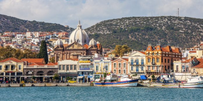 lesvos-limani-thalassa