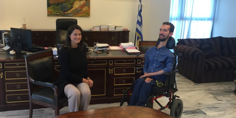 Προτεραιότητα τα ΑμεΑ για το υπουργείο Παιδείας: Τι συζήτησαν Κεραμέως και Κυμπουρόπουλος